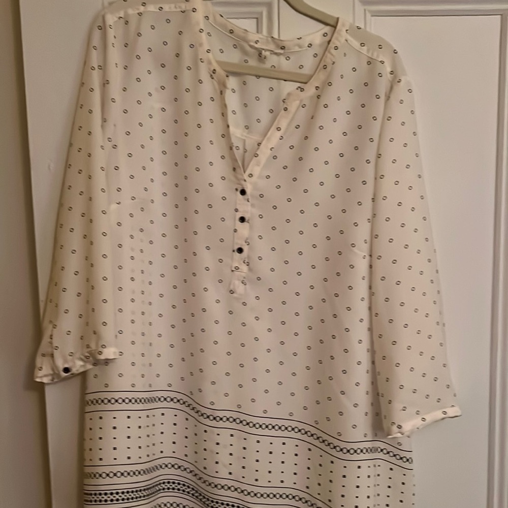 Plus size Maurices size 2 polyester top